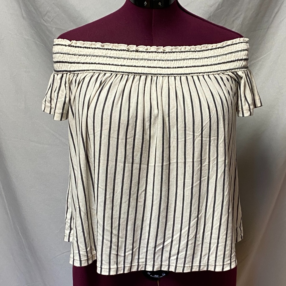 American Eagle Outfitters off the shoulder top